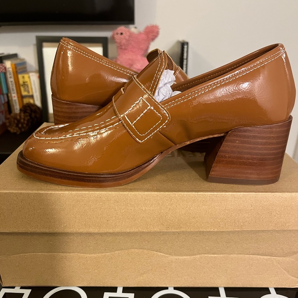Steve Madden Nyomi camel patent size 7.5